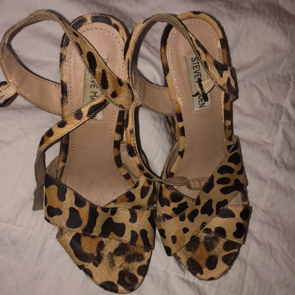 Shoes - Picture 2 of 5